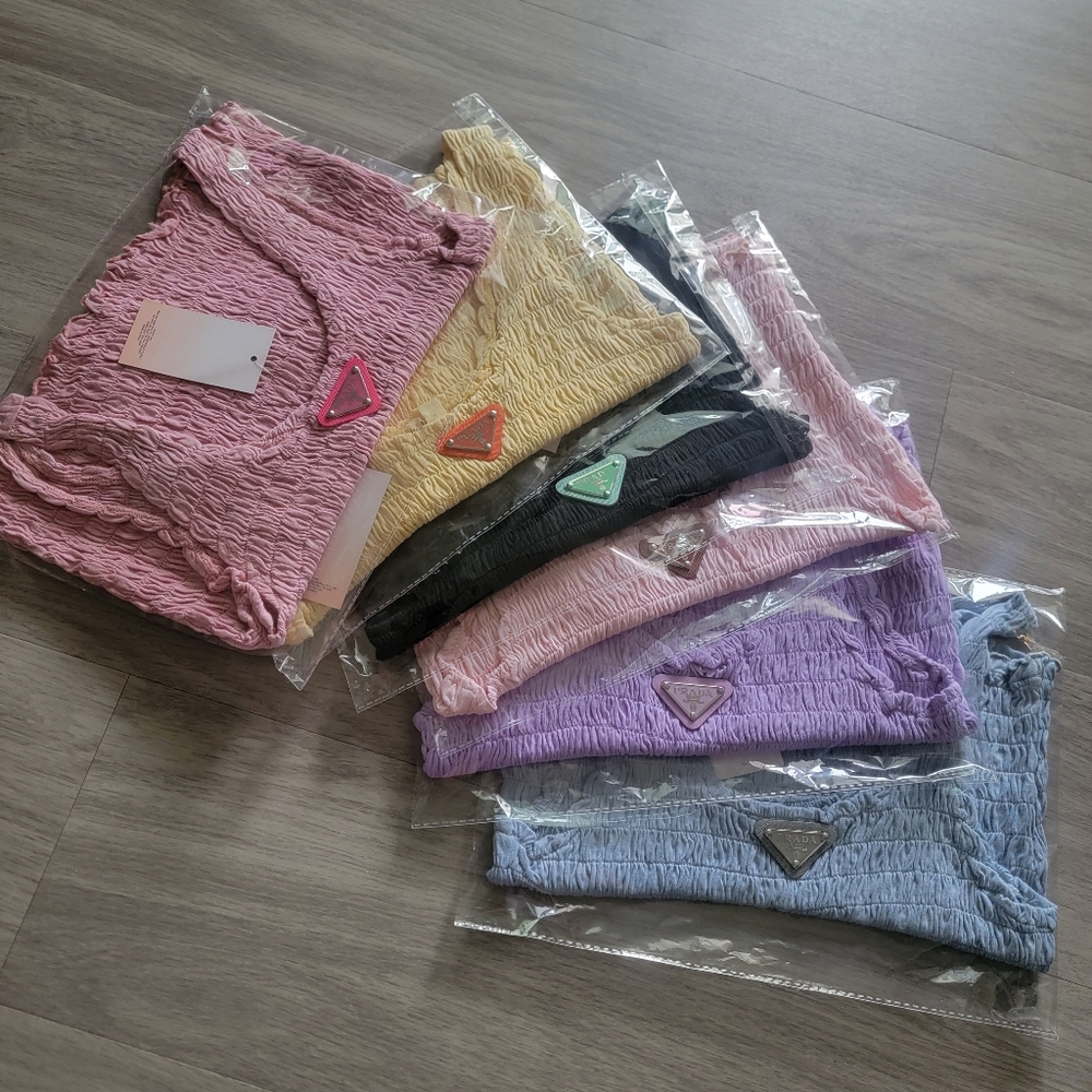 Last Pack! 6pcs Bundle Of Crinkled Crop Tops Collection Pack